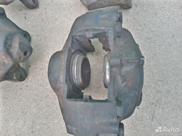 Суппорт тормозной под перебор для Mercedes W123