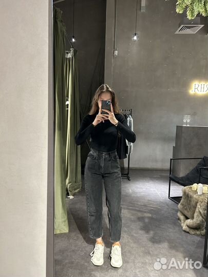 Джинсы bershka