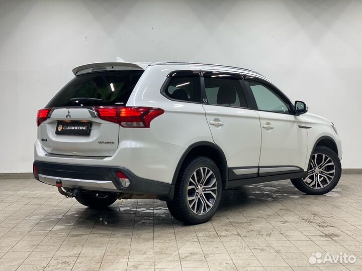 Mitsubishi Outlander 2.4 CVT, 2015, 152 355 км