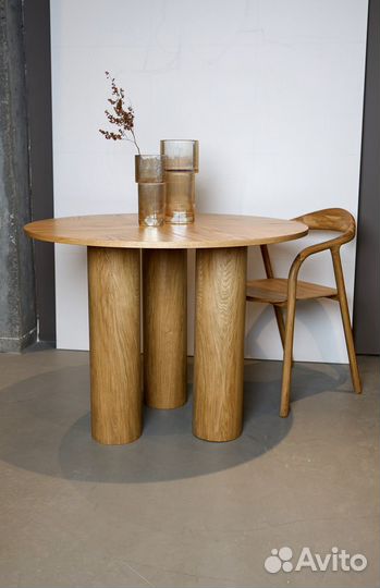 Стол деревянный для гостиной от производителя