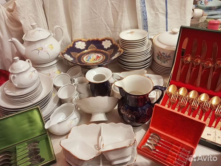 Сервизы, вазы, креманки