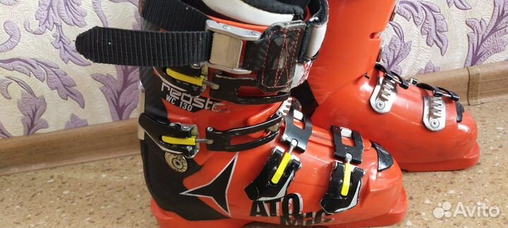 Горнолыжные ботинки спортцех Atomic
