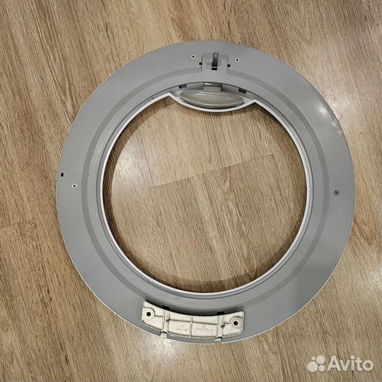 Дверь от стиральной машины LG FM1207N6W