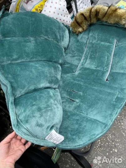 Зимний конверт в коляску и санки