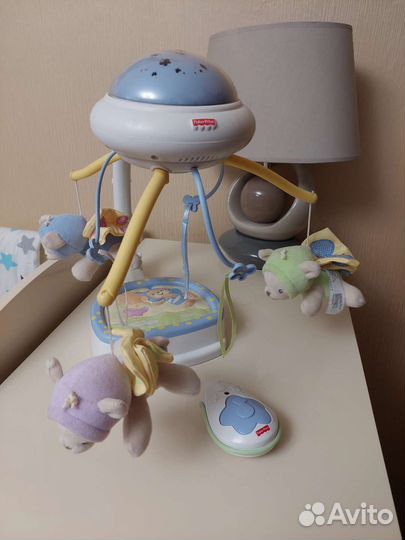 Мобиль на кроватку или стол Fisher Price