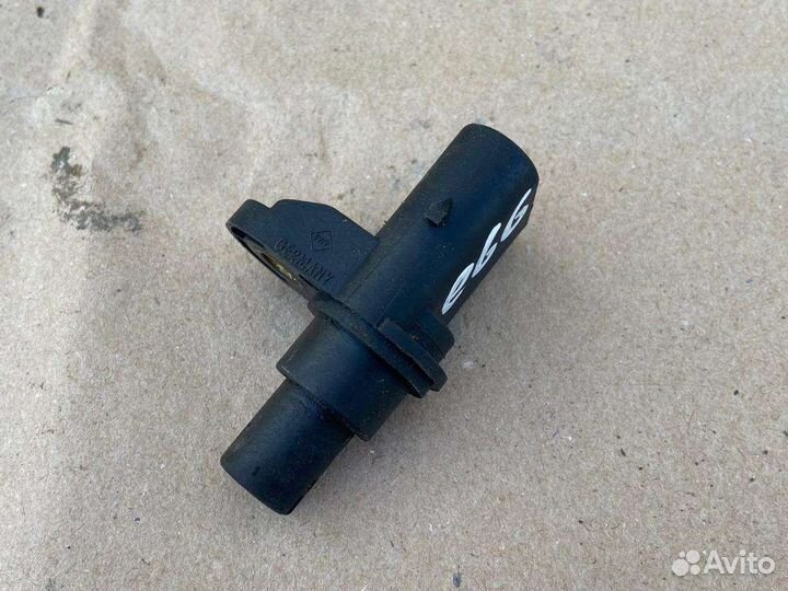 Датчик положения распредвала BMW 7 e65/е66