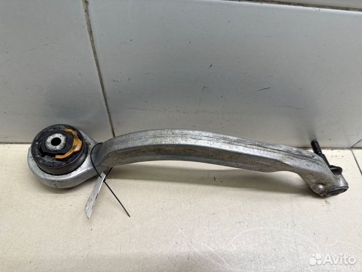Рычаг передний левый Volkswagen Passat B5 седан