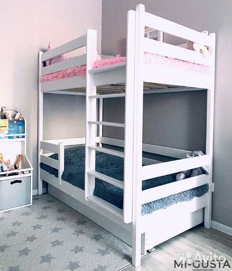 Двухэтажная кровать детская