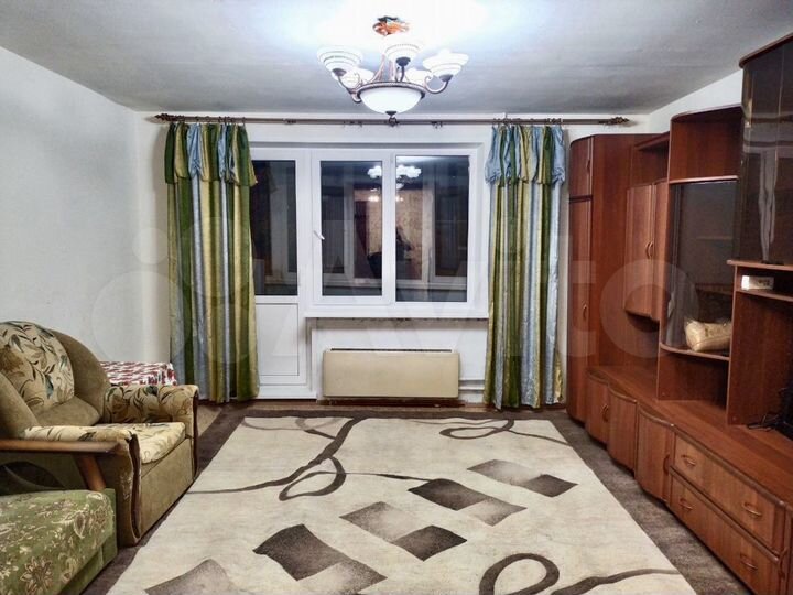 2-к. квартира, 69 м², 1/9 эт.