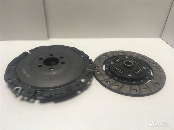 Сцепление комплект Volksawagen Golf Iii/Vento