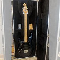 Music Man Silhouette Special (Fender & PRS)