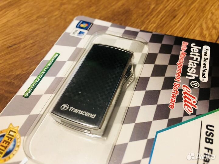 Флэшки 8 Гб