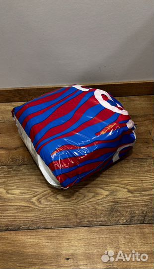 Пакет с вещами женские