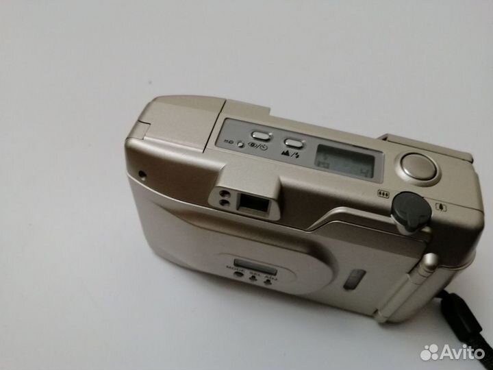 Плёночный Фотоаппарат Nikon компактный