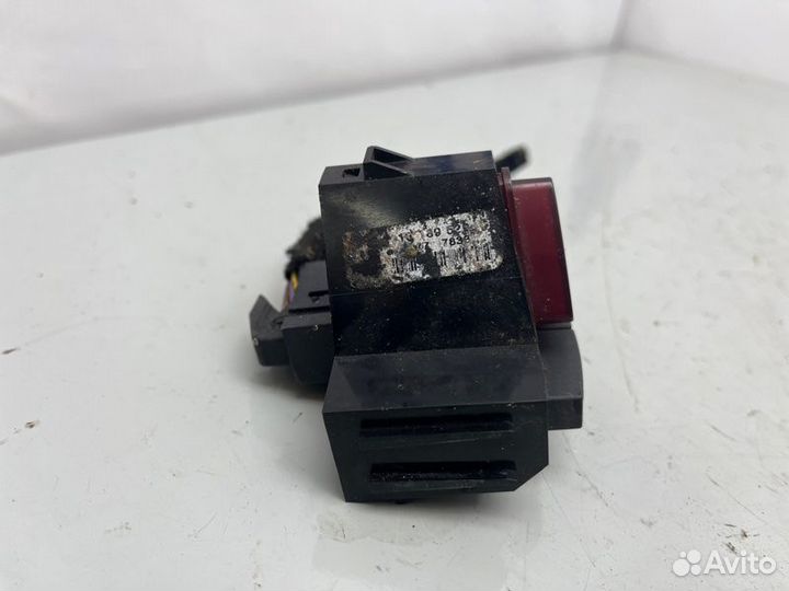 Кнопка аварийной сигнализации Opel Corsa D A14XER