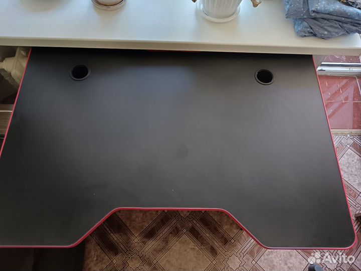 Игровой стол