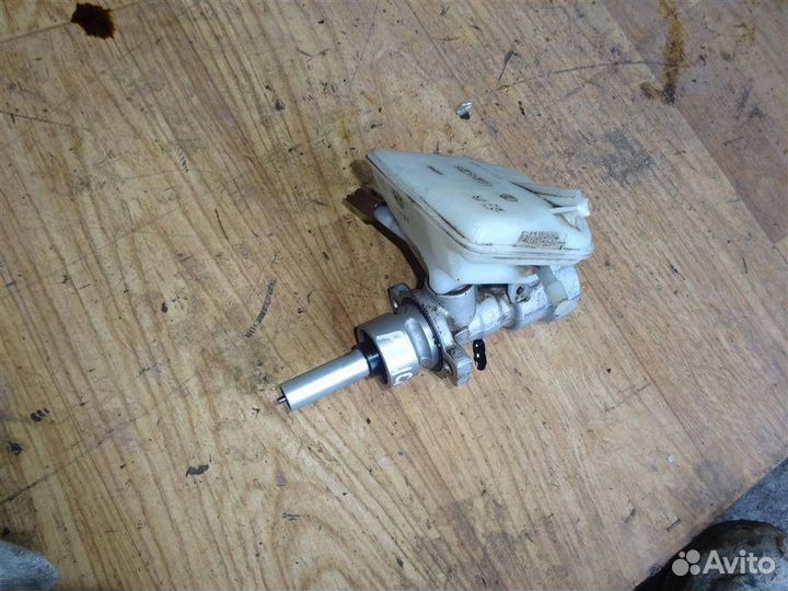 Цилиндр тормозной главный Peugeot 307 2001-2007