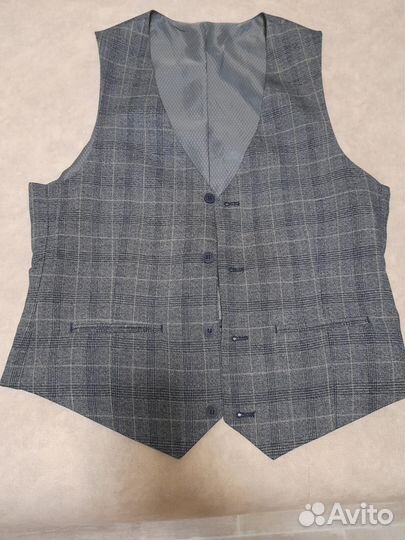 Мужской костюм тройка