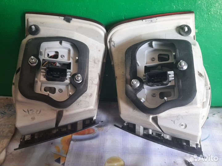 Задние фонари volkswagen jetta 5