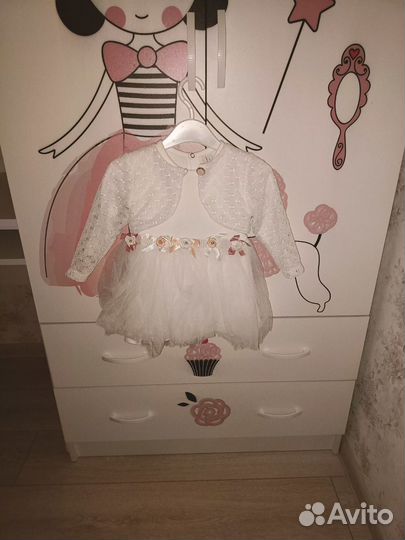 Платье для девочки новое