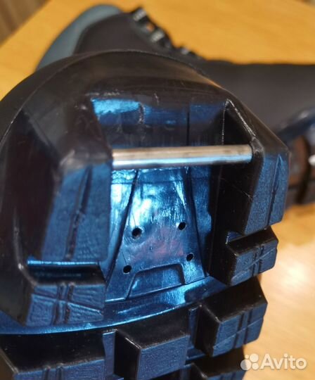 Лыжные ботинки 42 размер