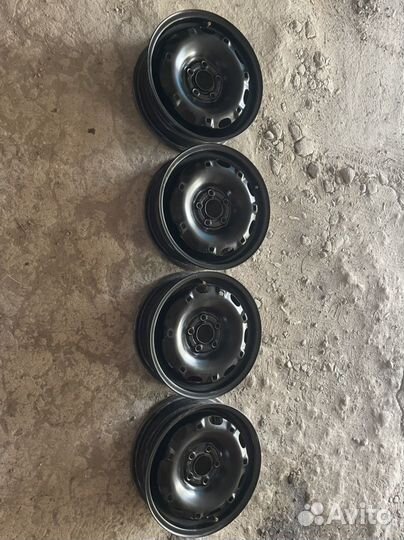 Штампованные диски R14