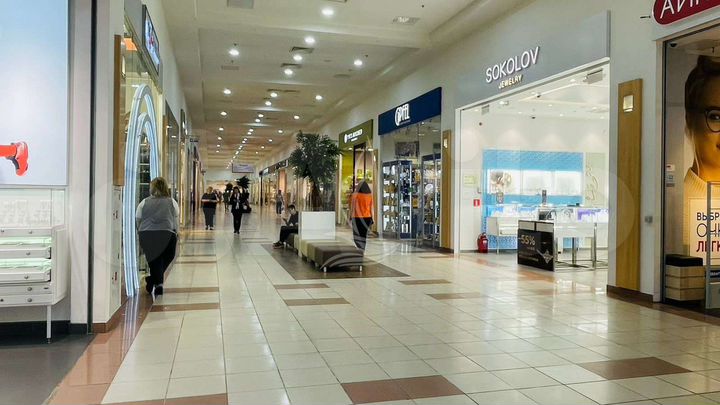 Торговая площадь, 65 кв.м в крупном ТЦ