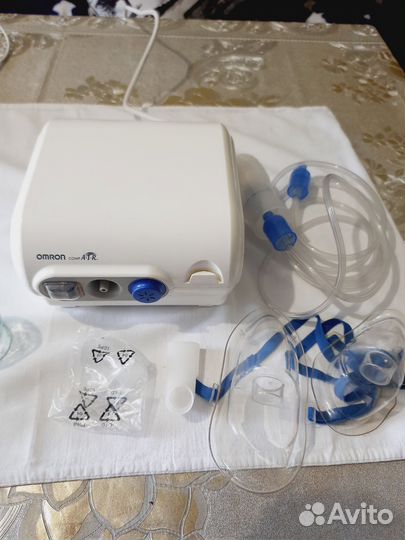 Ингалятор, банки, грелка