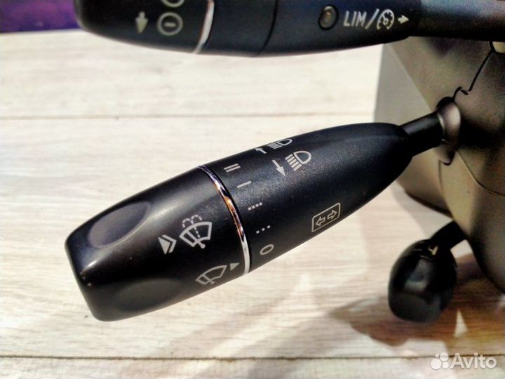 Блок подрулевых переключателей Mercedes-Benz