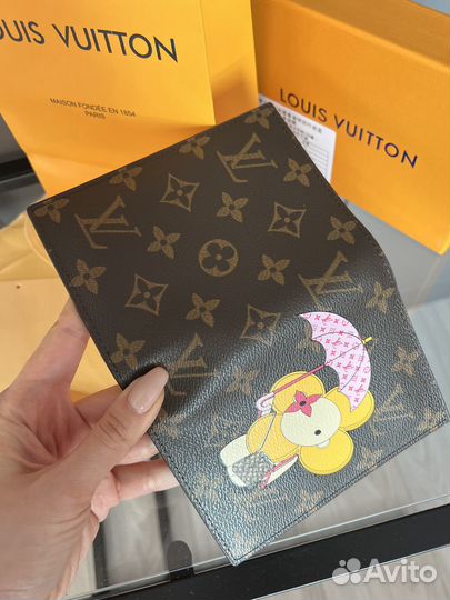 Обложка louis vuitton