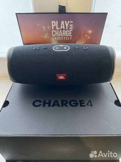 JBL charge 4