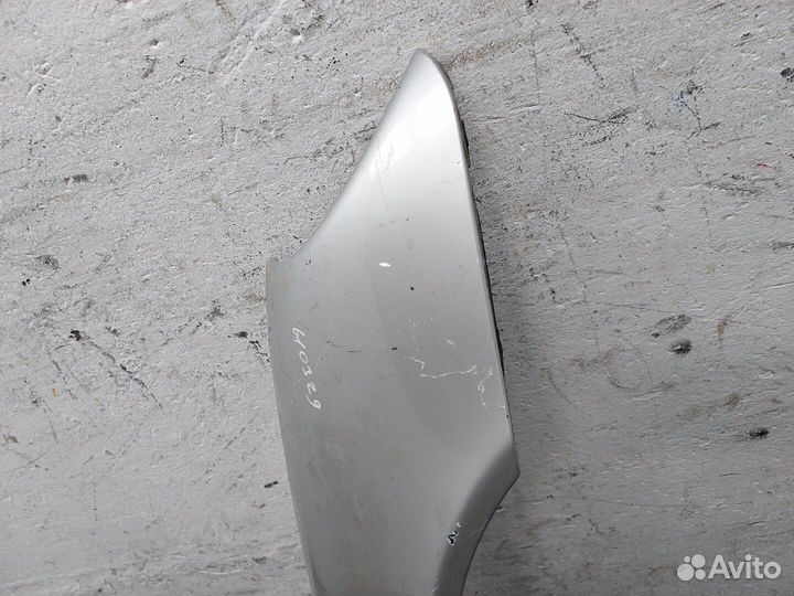 Крыло Mercedes C W203, 2004