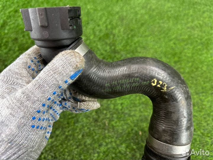 Патрубок системы охлаждения Bmw 5 E60 N52B30 2006