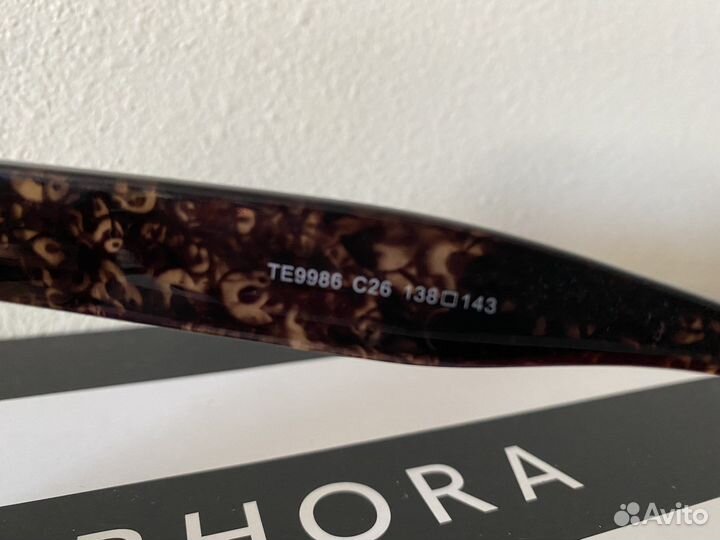 Солнечные очки женские