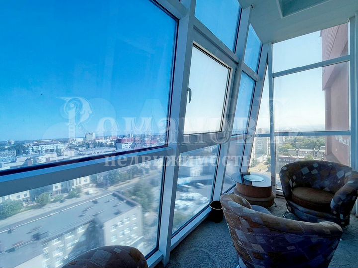 4-к. квартира, 190,5 м², 13/14 эт.