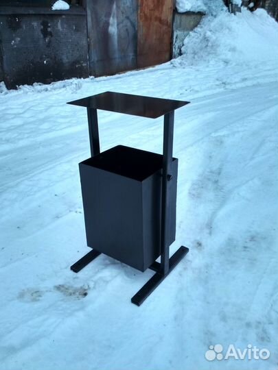 Урна металлическая