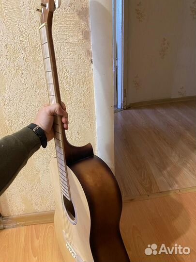 Гитара Amistar&Co