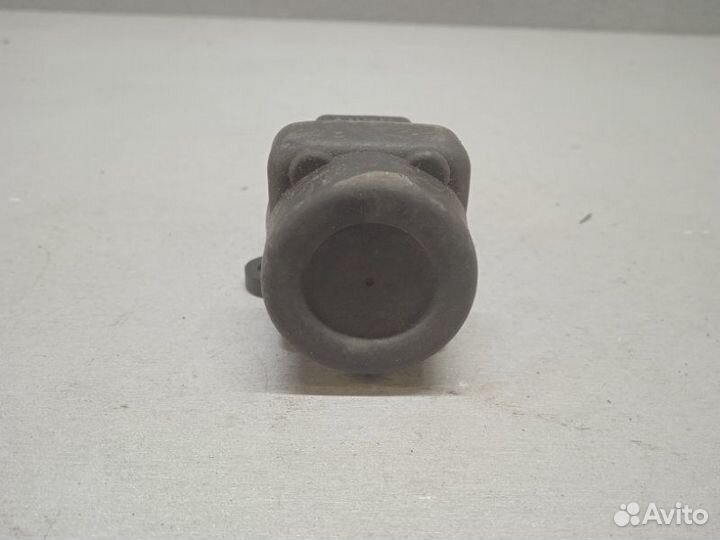 Клапан Honda Civic седан