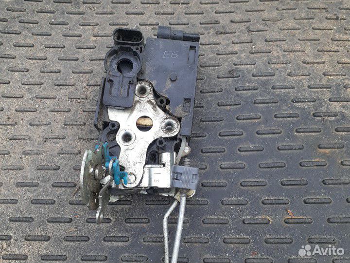 Замок двери Chevrolet Aveo T255