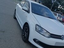 Volkswagen Polo 1.6 MT, 2014, 210 000 км, с пробегом, цена 650 000 руб.