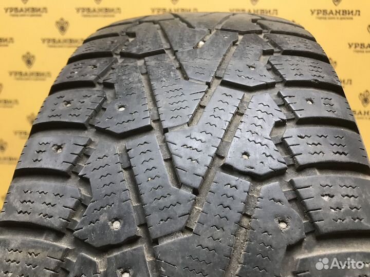 Pirelli Ice Zero 215/60 R16 99T