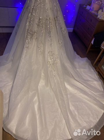 Свадебное платье 42 44 новое/ пышное со шлейфом