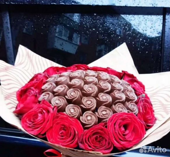 Букеты из клубники,зефира,шоколада, вафель и т.д