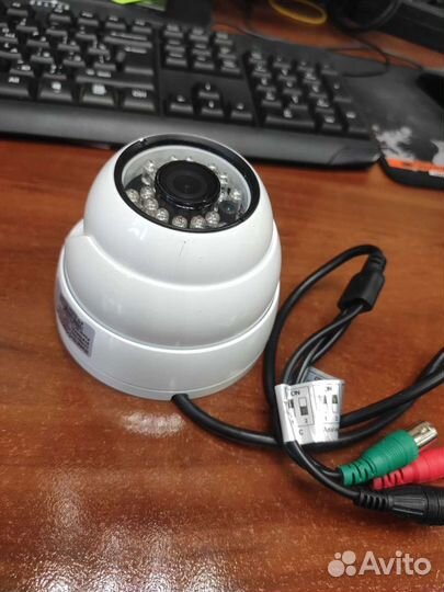 Камера видеонаблюдения купольная