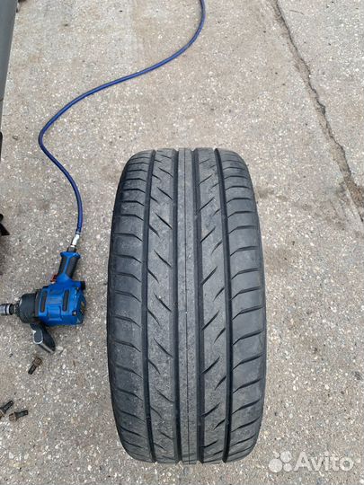 Dunlop Direzza Sport Z1 245/40 R19 82ZR