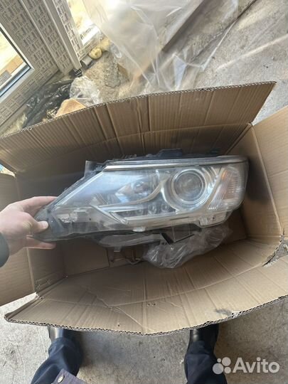 Фары на toyota camry 55
