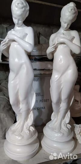 Статуэтка девушка с голубем. 53 см