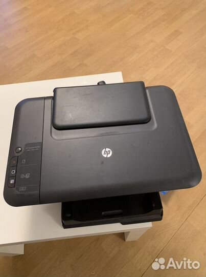 Принтер цветной hp