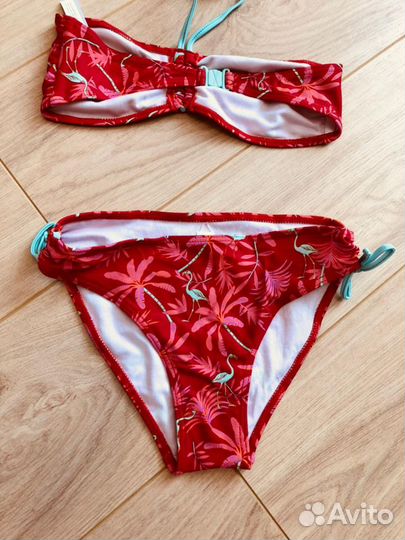 Купальник на девочку новый Англия