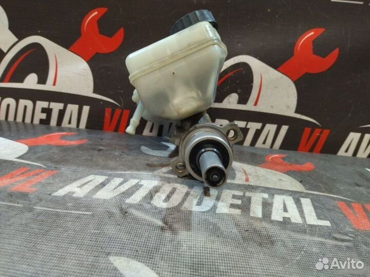 Главный тормозной цилиндр Ford Mondeo седан